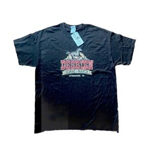 NWT gildan Ink Pixi Desbien Horse Ranch T Shirt Brown Size L